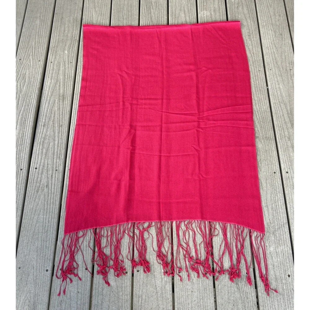 Bloomingdale’s Fuchsia Pink Cashmere Silk Scarf Oversized Wrap Shawl Fringe